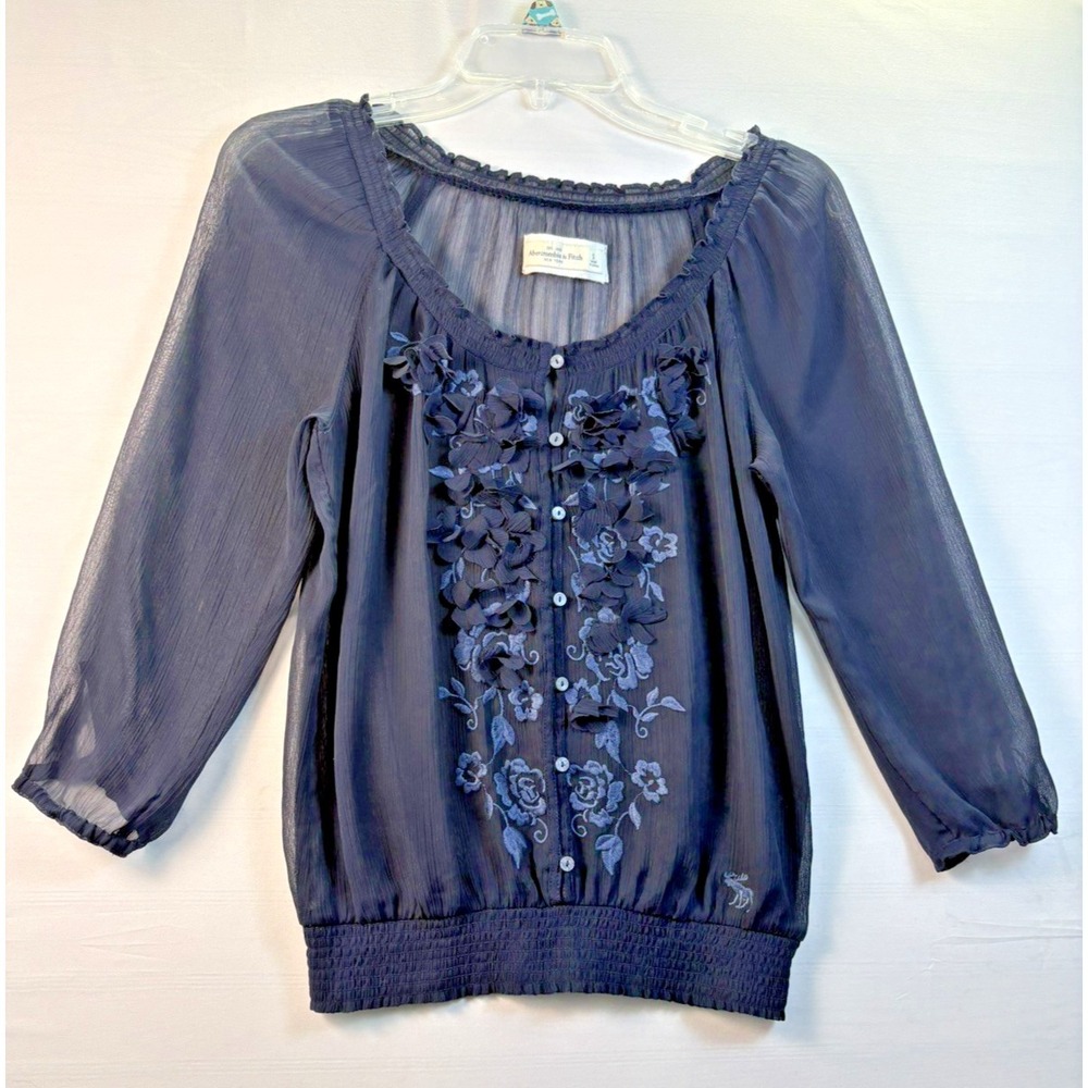 Abercrombie Fitch Women 3D Embroidered‎ Blouse  Sheer Romantic Feminine Small